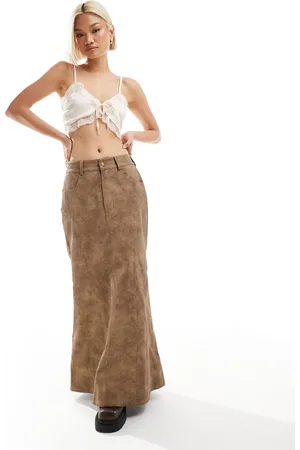 Reclaimed – Vorne gebundenes Camisole-Top in mit Spitzendetail