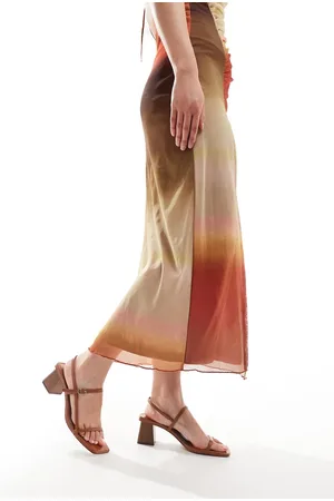 MANGO – Sandalen in mit Absatz und eckiger Zehenpartie