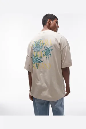 Topman – T-Shirt in Ecru mit Blumenmuster und extremer Oversize-Passform