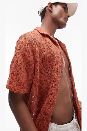 Topman – Kurzärmliges Hemd in Rot mit rundem Häkelmuster