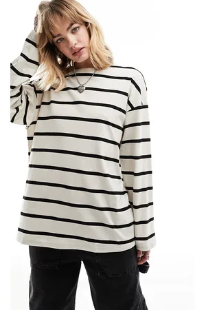 Monki – Langärmliges Oversize-Shirt in Wollweiß mit schwarzem Streifen