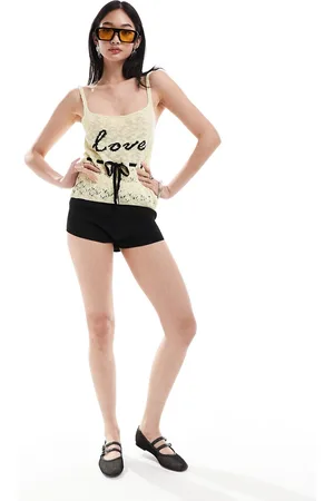MANGO – Camisole in Beige mit „Love“-Stickerei