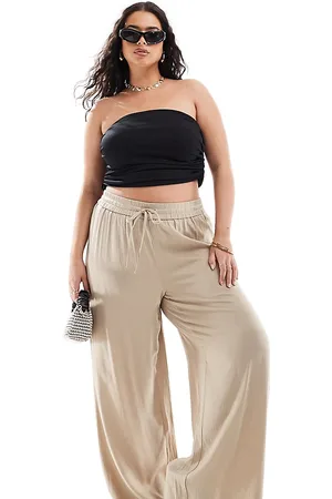 VILA – Weit geschnittene, beschwerte Plissee-Hose in Beige mit Satin-Haptik