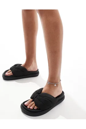 Pull&Bear – Slider in mit flacher Plateausohle