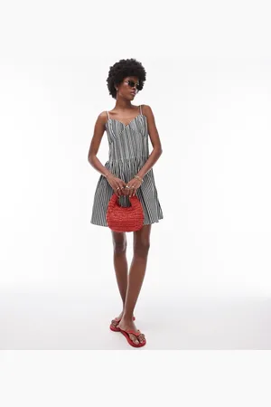 Topshop – Plissiertes kurzes Sommerkleid in Schwarzweiß gestreift mit Riemchenträgern