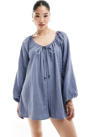 ASOS – Langärmliger, kurzer Playsuit in mit Perlendetails