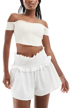 ASOS – Shorts in Leinenoptik in Elfenbeinweiß mit Raffung