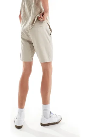 New Look – Chinoshorts in Stone