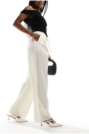 River Island – Popeline-Hose in Creme mit weitem Bein und Streifen