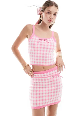 Miss Selfridge – Camisole-Oberteil aus Strick mit Vichkaromuster