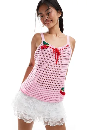 Neon Rose – Camisole aus Pointelle in mit Kirsch-Applikation, Kombiteil