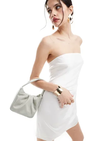 ASOS – Handtasche in Silber mit geraffter Vorderseite