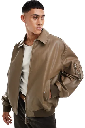 ASOS – Oversize-Bomberjacke in aus Kunstleder