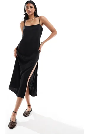 MANGO – Midi-Trägerkleid in mit Schlitz vorne