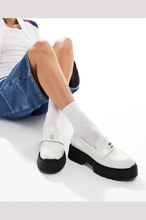 HUGO BOSS – Loafer aus Leder in Cremeweiß