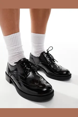 ASOS – Manny – Flache Schnürschuhe in