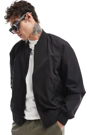Bershka – Schwarze Bomberjacke aus Nylon