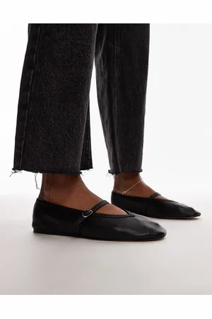 Topshop – Babette – Leder-Ballerinas in mit V-Detail