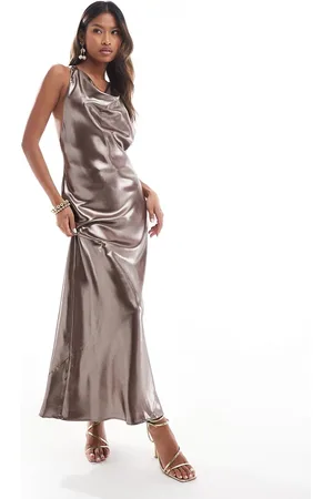 River Island – Midi-Schlupfkleid in mit verdrehter Rückseite und Neckholder-Träger