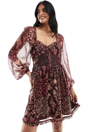 Miss Selfridge – Chiffon-Minikleid mit Korsettdetail und Schnürung