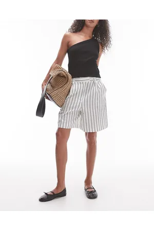 Topshop – Elegante, gestreifte Shorts in Schwarz-Weiß