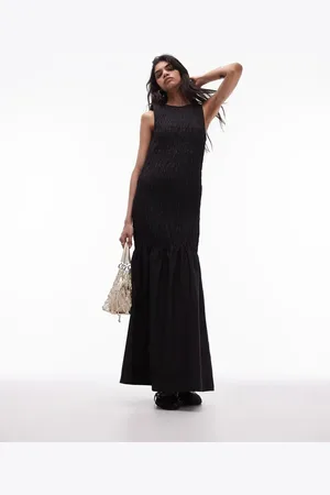 Topshop – Gesmoktes Maxikleid in mit kontrastierender Steppnaht