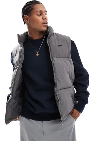 Pull&Bear – Wattiertes Gilet in