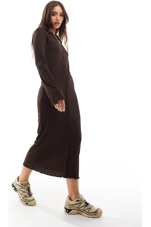 VILA – Midikleid in mit Polokragen und durchgehender Knopfleiste