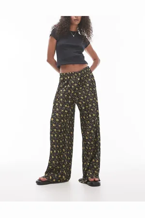 Topshop – Bunte Plissee-Hose mit Blümchenmuster und weitem Bein