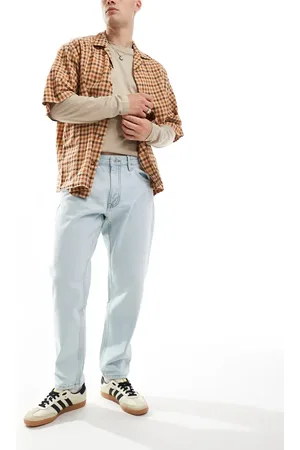 Pull&Bear – Jeans in Hellblau und Standard-Passform