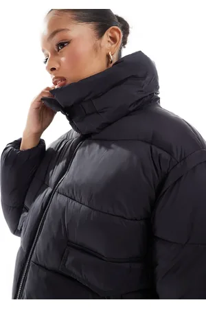 Stradivarius – STR – Kurze Pufferjacke in
