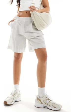 MANGO – Elegante Shorts in mit Nadelstreifen
