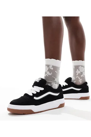 Vans – Hylane – Robuste Sneaker aus Wildleder in und Weiß mit Gummisohlen-Detail