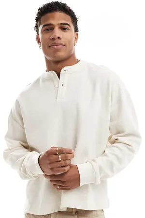 ASOS – Langärmliges, kastiges Oversize-Shirt in Cremeweiß mit Henley-Ausschnitt und Waffelstruktur