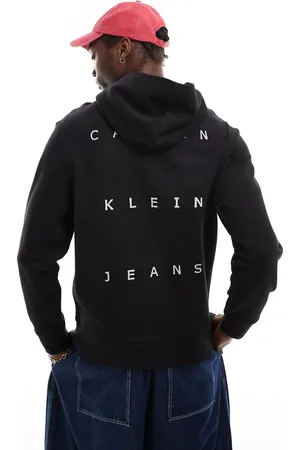 Calvin Klein – Kapuzenpullover in mit Druck am Rücken