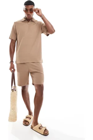 JACK & JONES – Plissierte Shorts in Braun, Kombiteil
