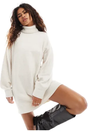 Weekday – Annie – Kurzes Strickkleid in meliertem Wollweiß aus Wollmix mit Rollkragen, exklusiv bei ASOS
