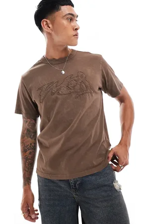 Weekday – Toby – Kastiges T-Shirt in verwaschenem mit Motiv-Applikation