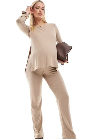 Mama;licious Mamalicious Maternity – Umstandshose aus Jersey in Beige mit weitem Schnitt, Kombiteil