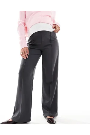 VERO MODA – Weite Hose in mit Faltendetail vorne