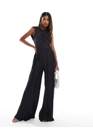 ASOS – Plissee-Jumpsuit in Anthrazit mit abfallendem, verdrehtem Träger