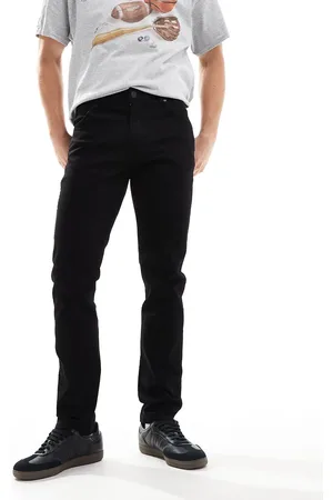 Wrangler – Larston – Schmal zulaufende Jeans in verwaschenem mit schmalem Schnitt