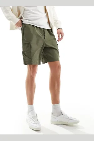 River Island – Cargo-Shorts in Khaki