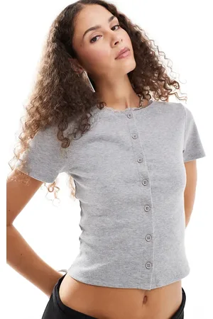 Reclaimed – Rippstrick-Oberteil in Grau mit Knopfleiste und Spitzenborte