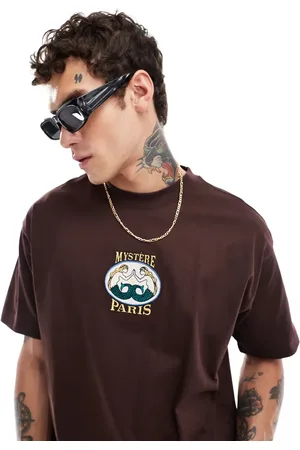 Cotton On Cotton On – Kastiges T-Shirt verwaschenem Schokobraun mit „Paris“-Grafik