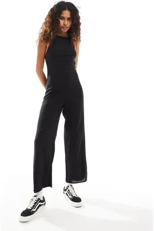Monki – Jumpsuit in mit weitem Bein und eckigem Ausschnitt