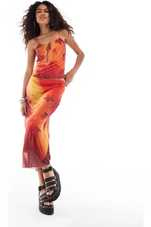 Reclaimed – Camisole-Oberteil aus Mesh mit Vintage-Blumenprint in Burgunder