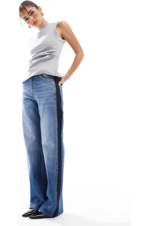 ASOS – Jeans in Mittelblau mit weitem Bein und elegantem Bund in