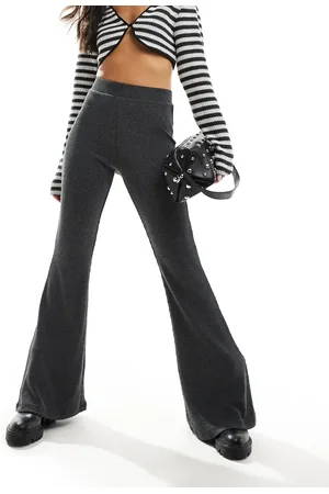 Monki – Jersey-Hose in zweifarbigem mit ausgestelltem Bein