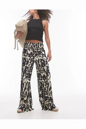 Topshop – Plissierte, weit geschnittene Hose mit verschwommenem Tierfellmuster